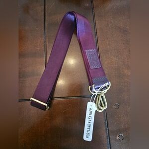 Portland Leather Crossbody Strap In Plum
